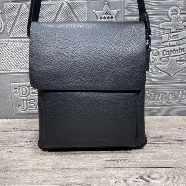 スーパーコピーブランドバッグ正面デザイン